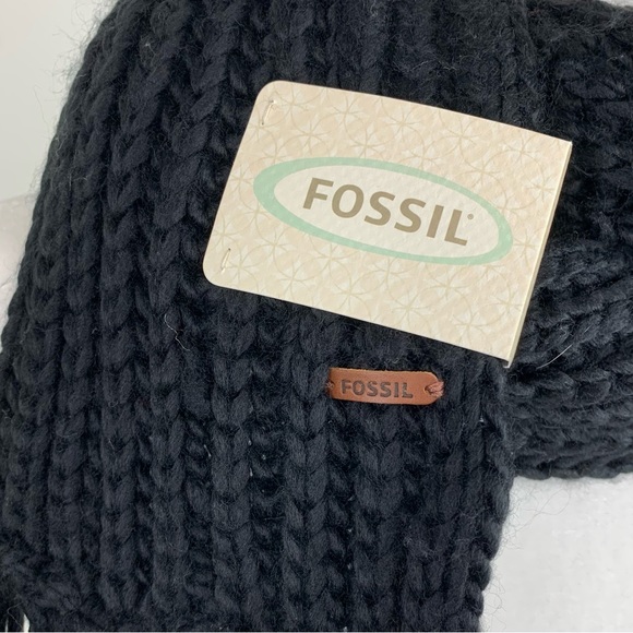 Fossil Scarf Kendall Cableknit Black with Tassels 5” Wide by 64” Long - Picture 2 of 11
